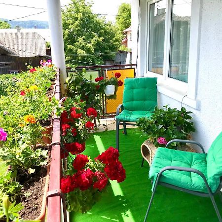 Apartament Vica Gura Humorului Exterior photo